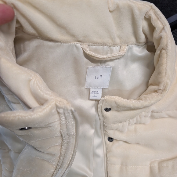 J. Jill Off-White Quilted Vest - Picture 4 of 7